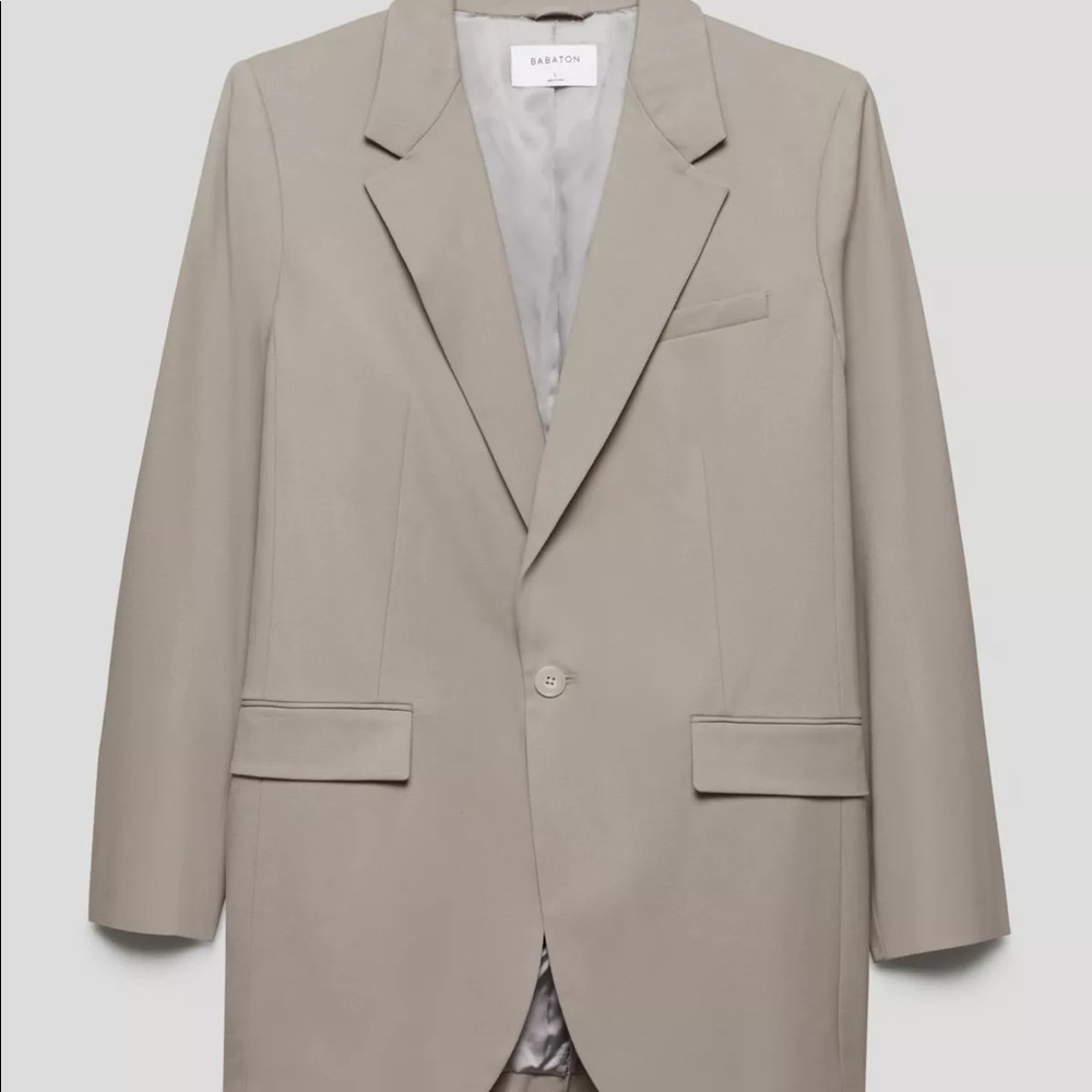 Aritzia Babaton Agency Blazer in Light Pewter Grey Size XS